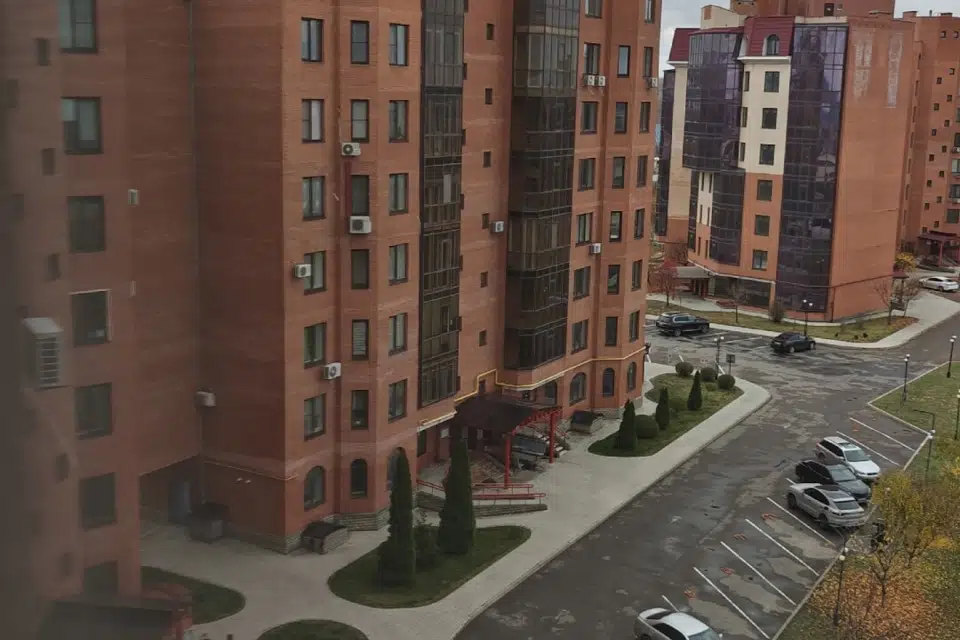 Продаётся 3-комнатная квартира, 96 м²