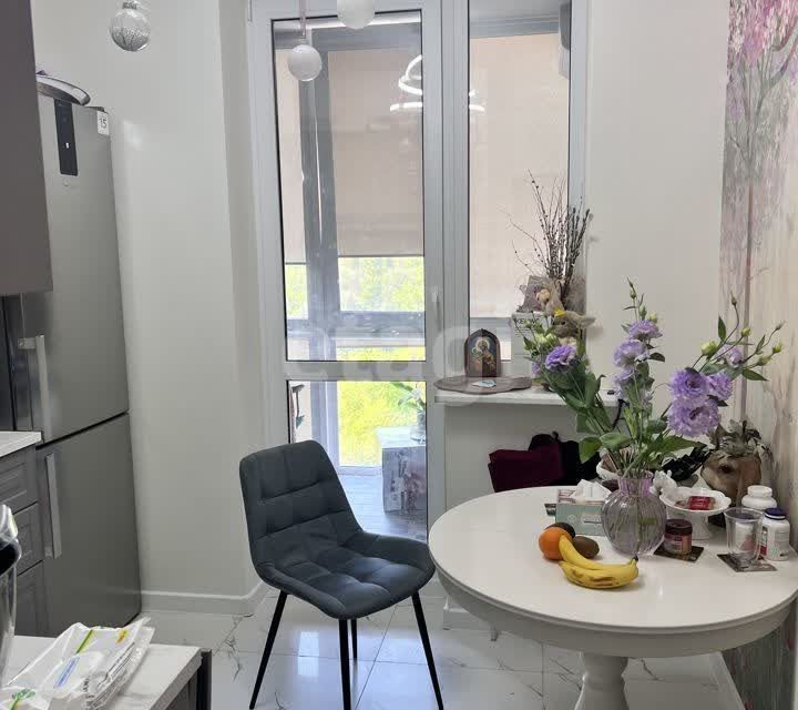 Продаётся 1-комнатная квартира, 38 м²