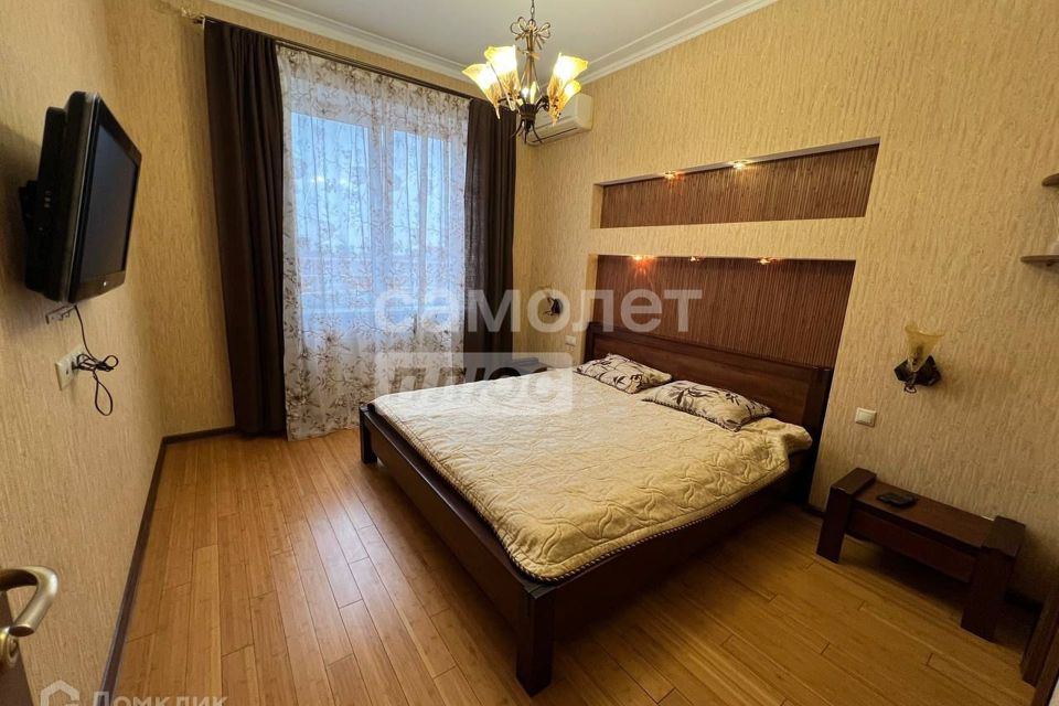 Продаётся 5-комнатная квартира, 127 м²