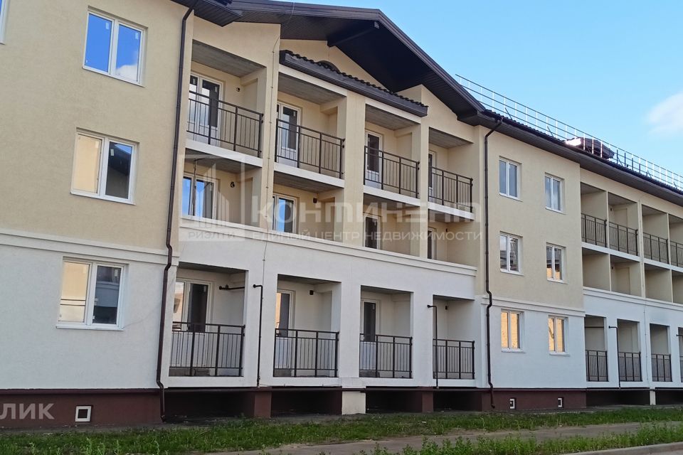 Продаётся 2-комнатная квартира, 55.9 м²