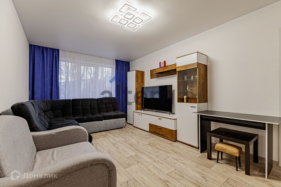 Продаётся 3-комнатная квартира, 58.6 м²