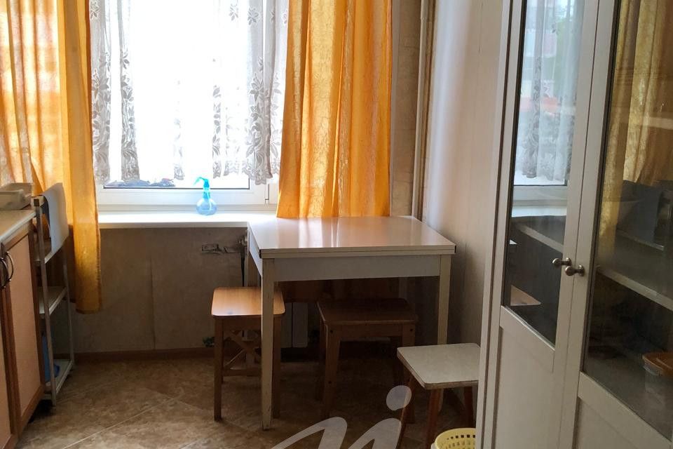 Сдаётся 1-комнатная квартира, 37 м²