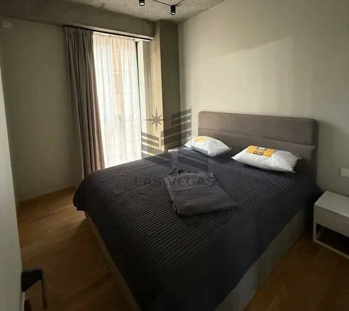 Сдаётся 2-комнатная квартира, 70 м²