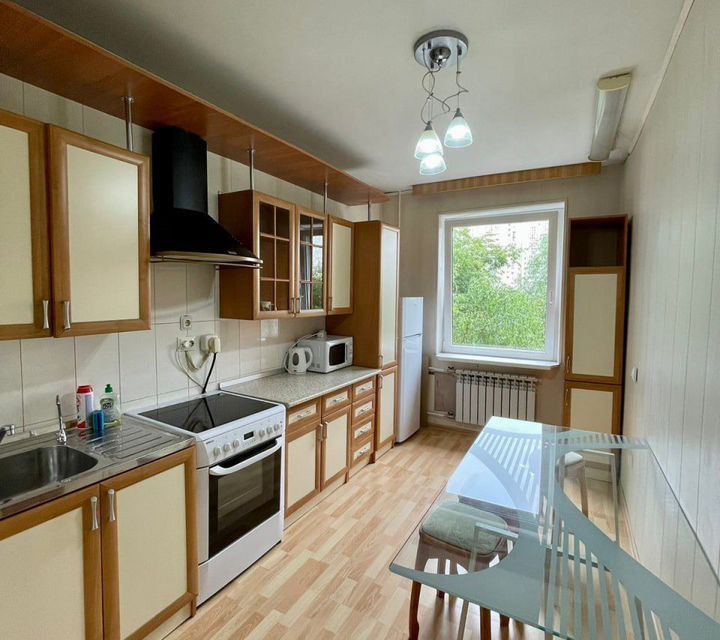 Сдаётся 2-комнатная квартира, 54.4 м²