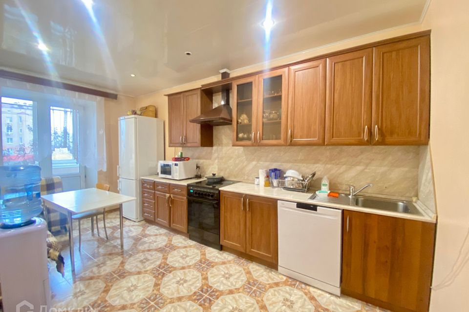 Продаётся 3-комнатная квартира, 99.1 м²