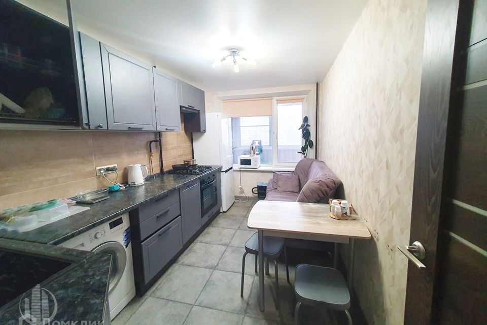 Продаётся 1-комнатная квартира, 35.3 м²