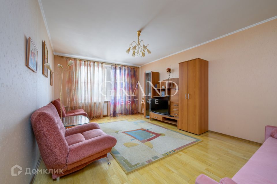 Продаётся 2-комнатная квартира, 57.1 м²