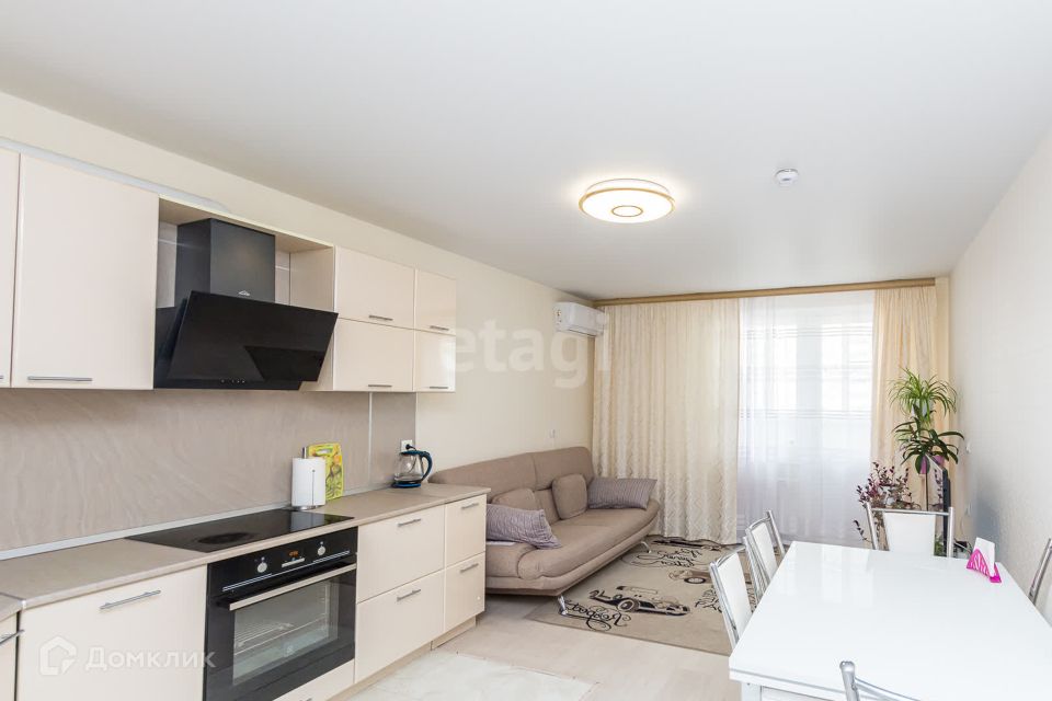 Продаётся 2-комнатная квартира, 61.4 м²