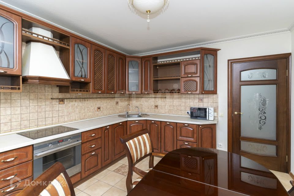 Сдаётся 3-комнатная квартира, 90 м²