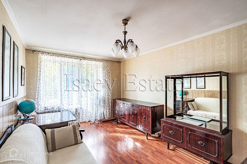 Продаётся 1-комнатная квартира, 32 м²