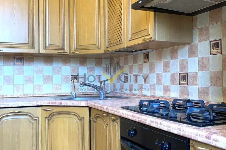 Продаётся 3-комнатная квартира, 75.2 м²