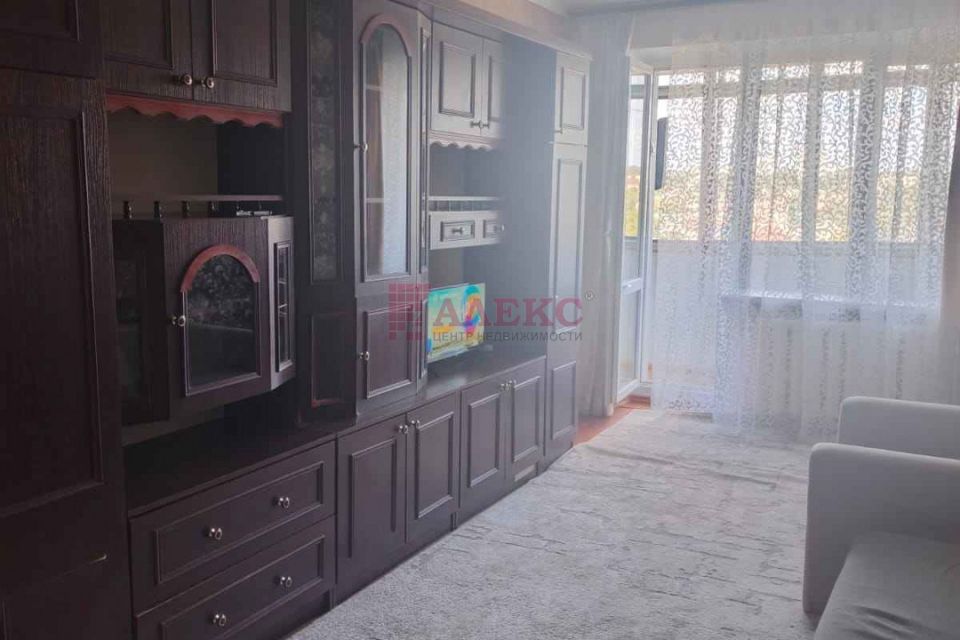 Сдаётся 1-комнатная квартира, 40 м²