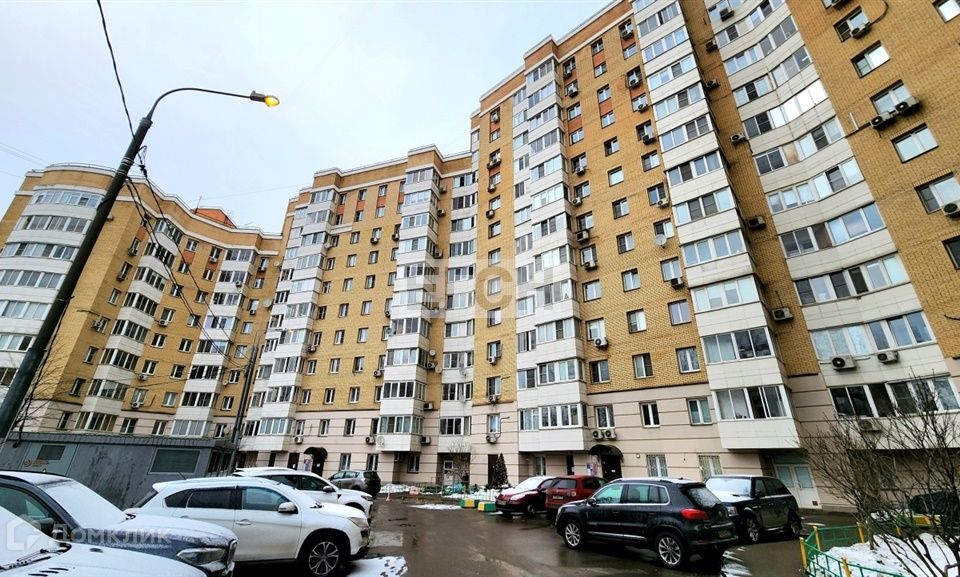 Сдаётся 3-комнатная квартира, 97 м²