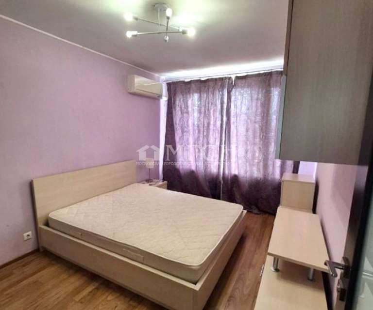 Продаётся 3-комнатная квартира, 62 м²