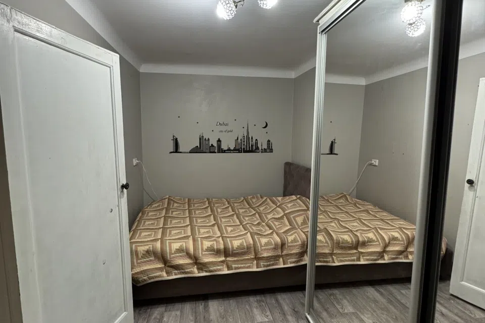 Продаётся 3-комнатная квартира, 54.5 м²