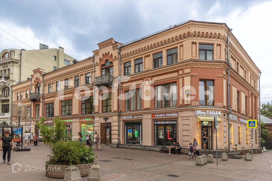 Продаётся 4-комнатная квартира, 122.5 м²