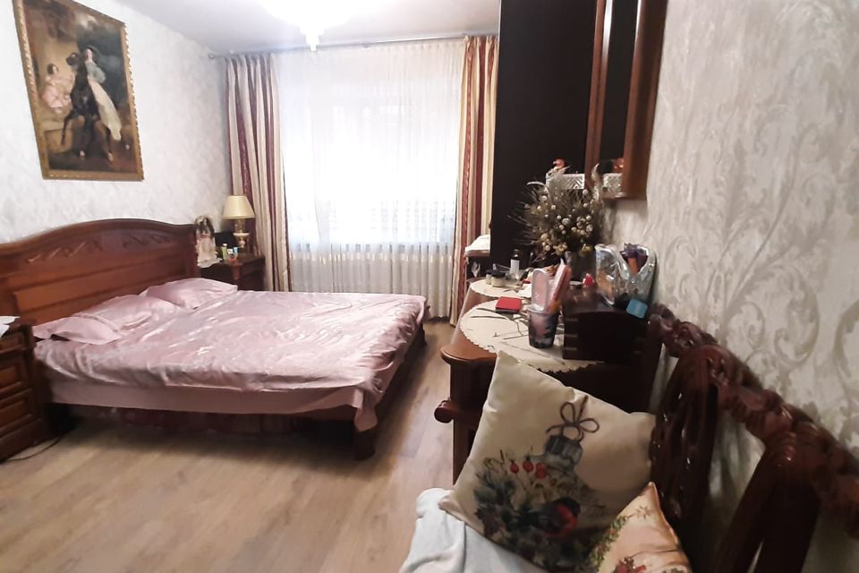 Продаётся 3-комнатная квартира, 50.3 м²