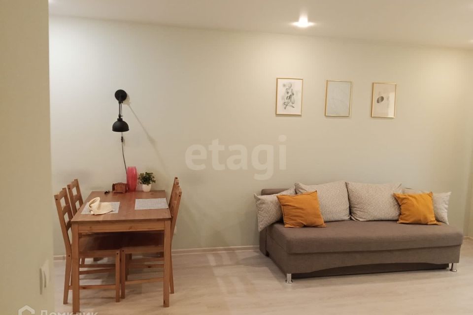 Сдаётся 2-комнатная квартира, 44.6 м²