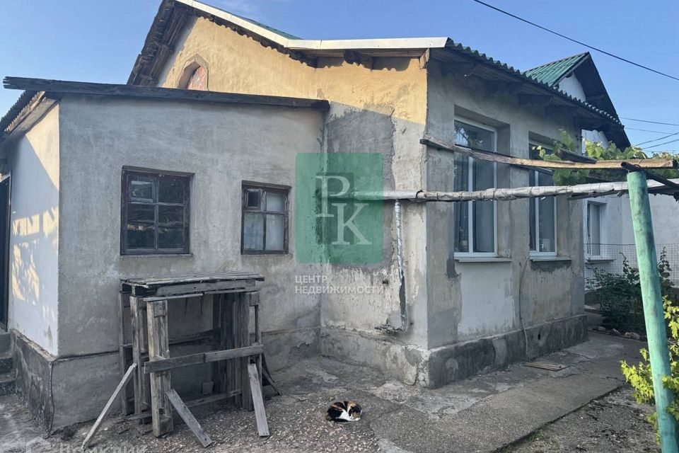 Купить загородную недвижимость в переулке Арктический в городе Балаклава в город