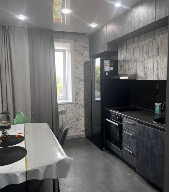 Продаётся 4-комнатная квартира, 85.3 м²