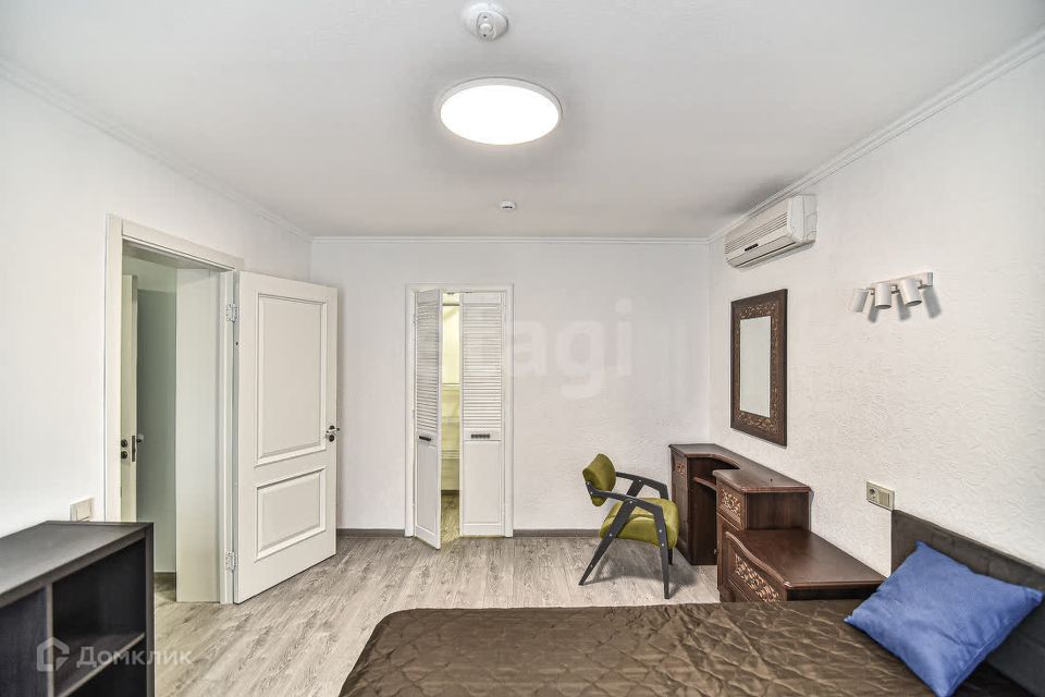 Сдаётся 2-комнатная квартира, 76.7 м²