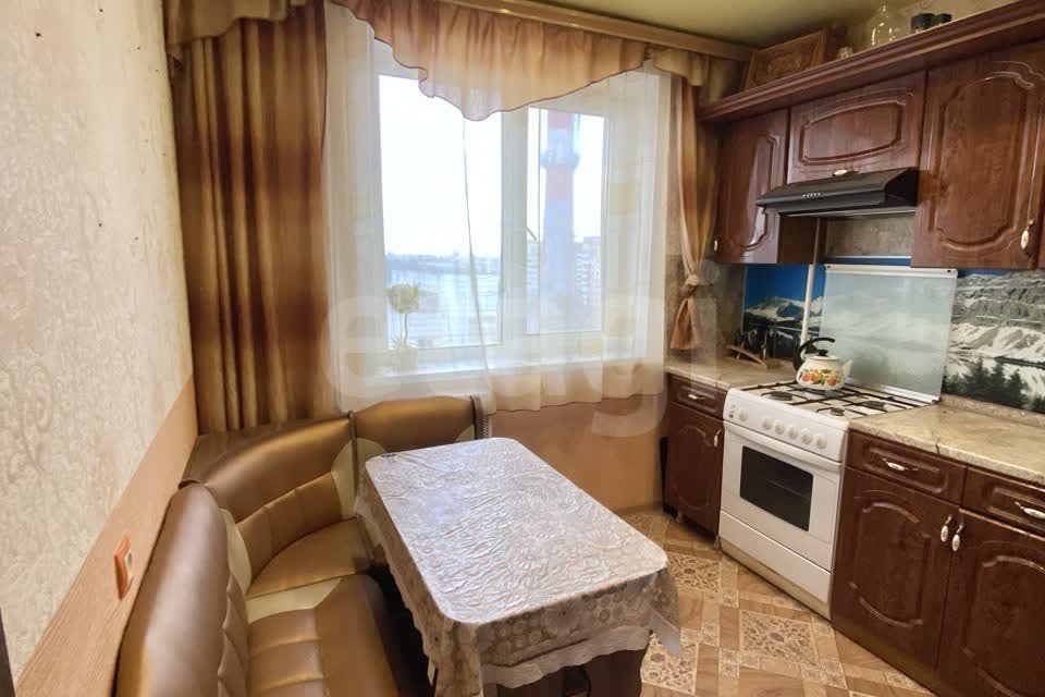 Продаётся 3-комнатная квартира, 63.6 м²