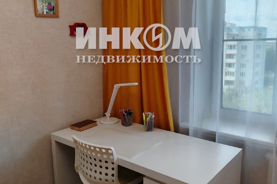 Продаётся 3-комнатная квартира, 55.7 м²