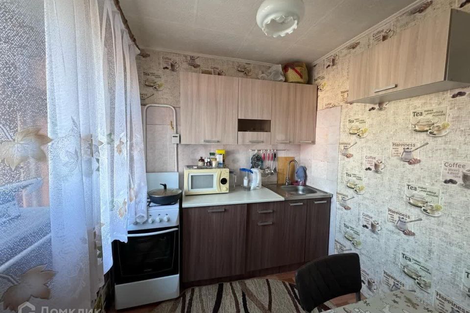 Продаётся 3-комнатная квартира, 42.6 м²