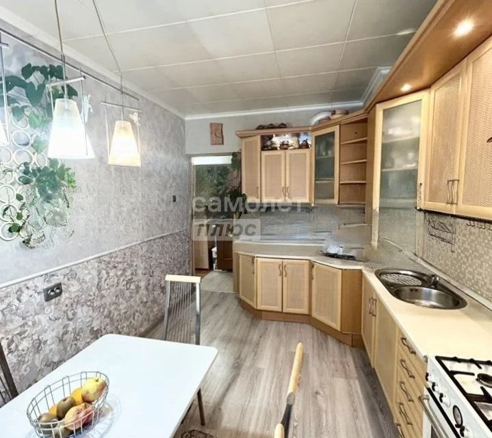 Продаётся 3-комнатная квартира, 76.5 м²