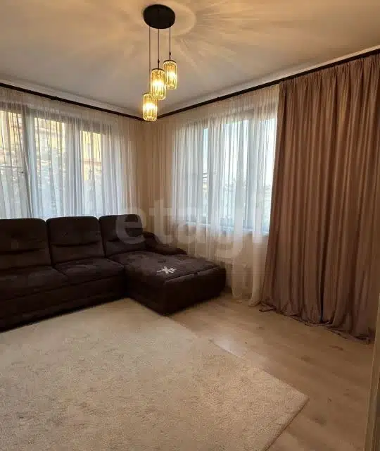 Продаётся 3-комнатная квартира, 87.6 м²