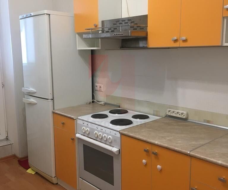 Сдаётся 2-комнатная квартира, 61.4 м²