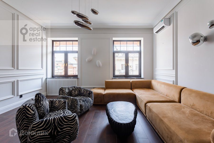 Продаётся 4-комнатная квартира, 129 м²