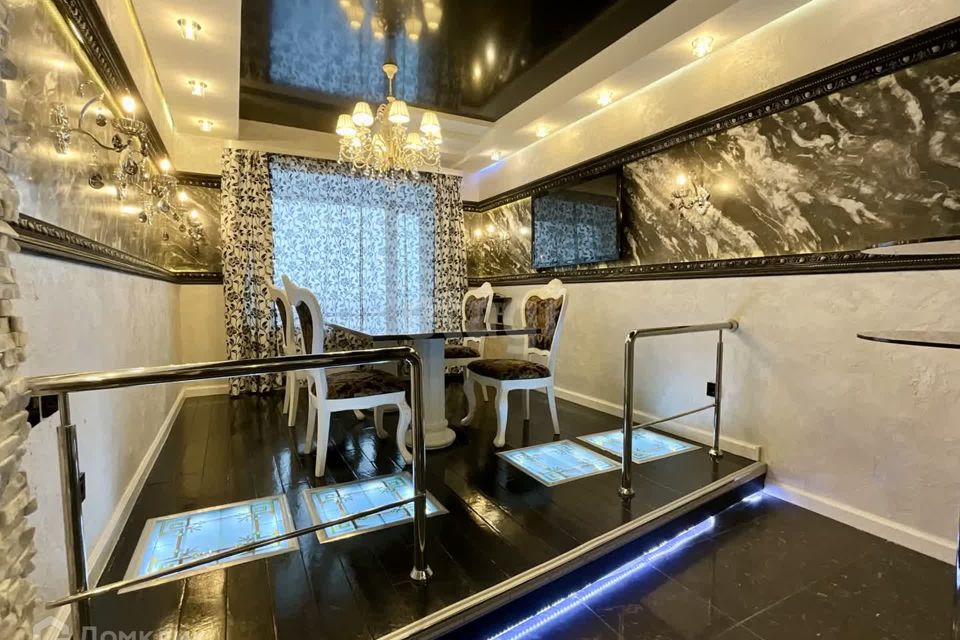 Продаётся 4-комнатная квартира, 85.2 м²