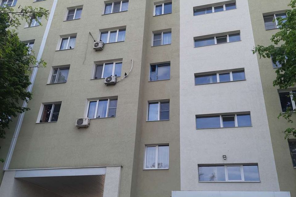 Продаётся 4-комнатная квартира, 71.1 м²