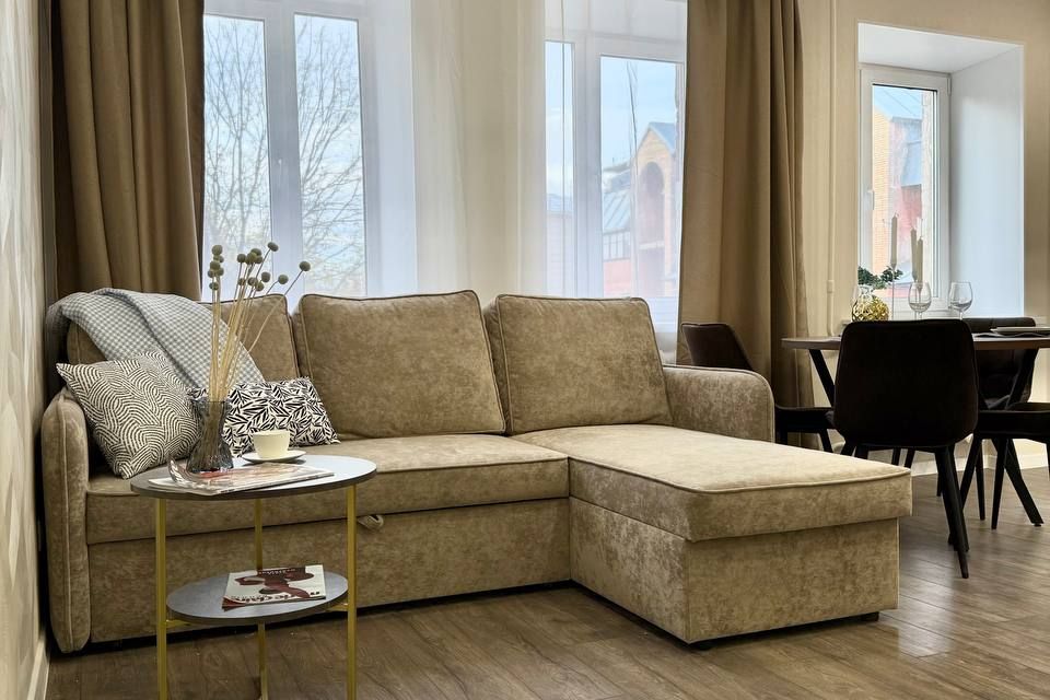 Продаётся 4-комнатная квартира, 90 м²