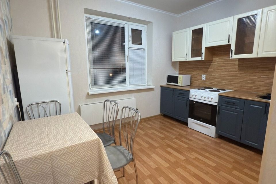 Сдаётся 1-комнатная квартира, 39 м²
