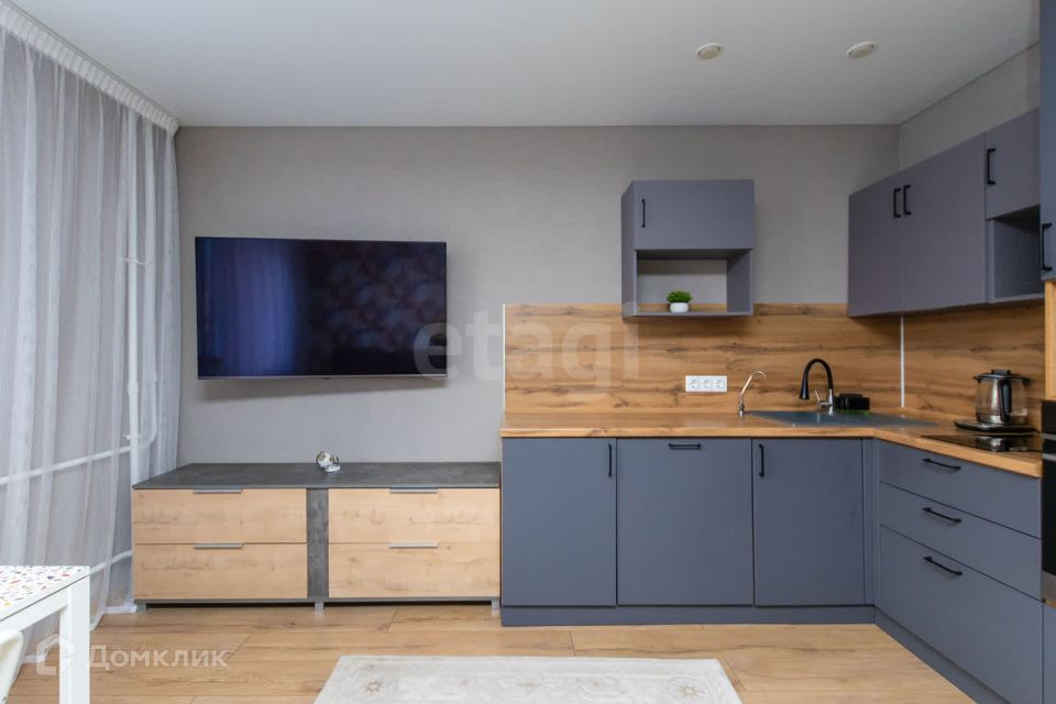 Продаётся 2-комнатная квартира, 55.6 м²