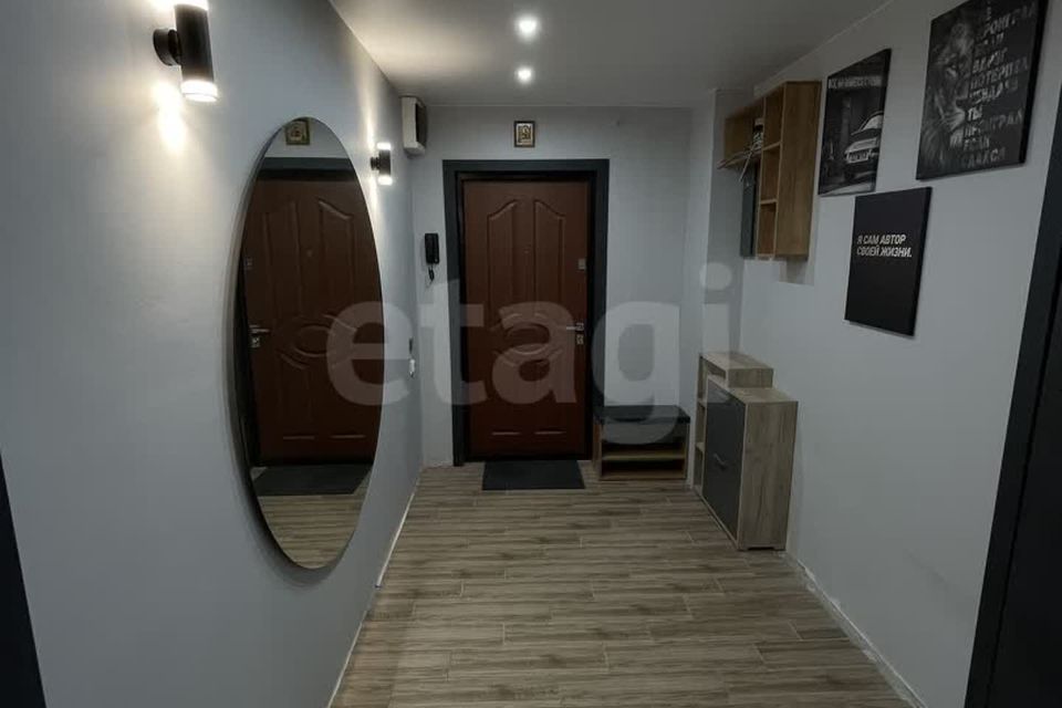 Продаётся 2-комнатная квартира, 66.4 м²