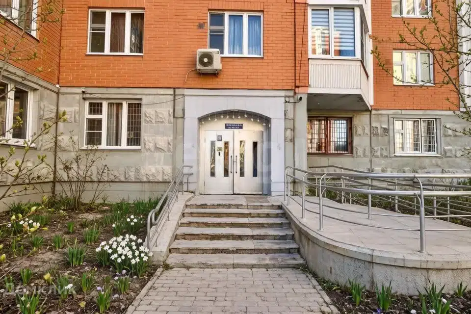 Продаётся 3-комнатная квартира, 79.3 м²