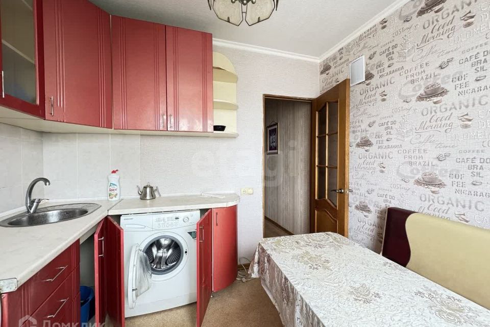 Продаётся 1-комнатная квартира, 35.8 м²