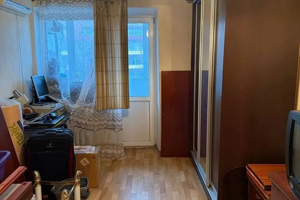 Продаётся 1-комнатная квартира, 32 м²