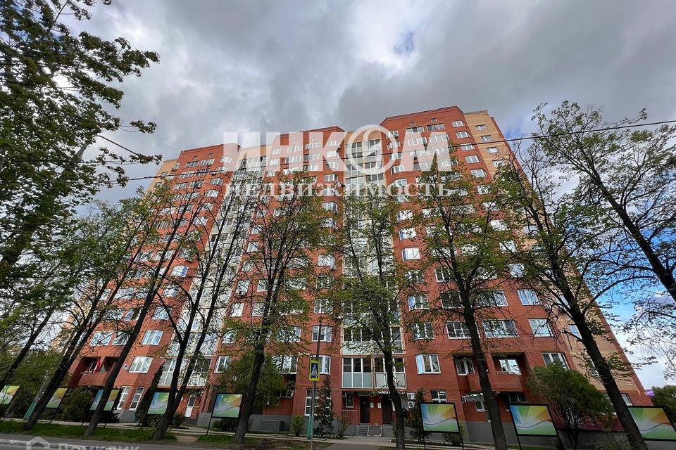 Продаётся 2-комнатная квартира, 81 м²