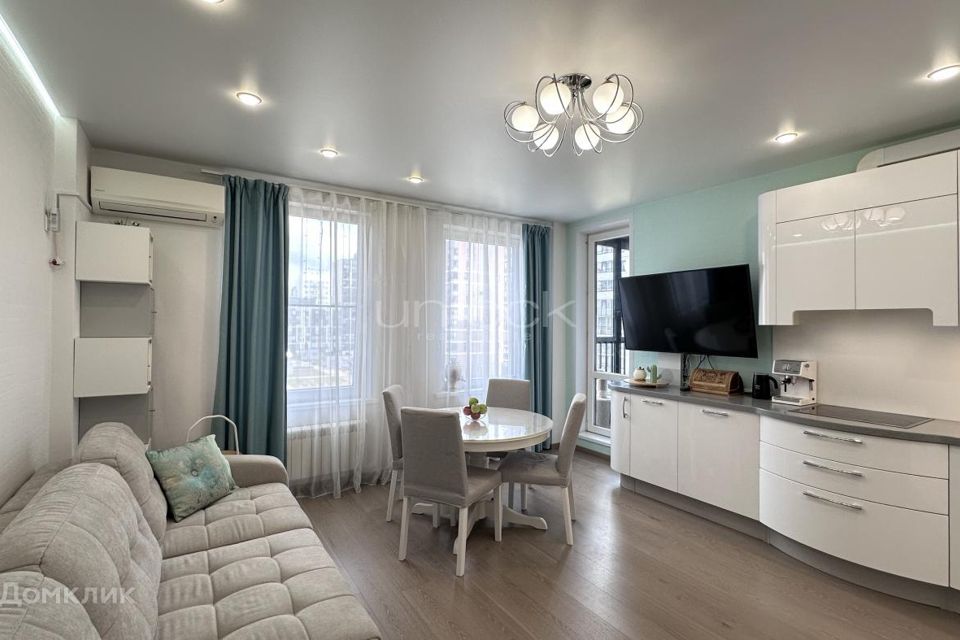 Продаётся 3-комнатная квартира, 65 м²