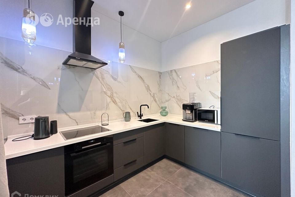 Сдаётся 2-комнатная квартира, 58 м²