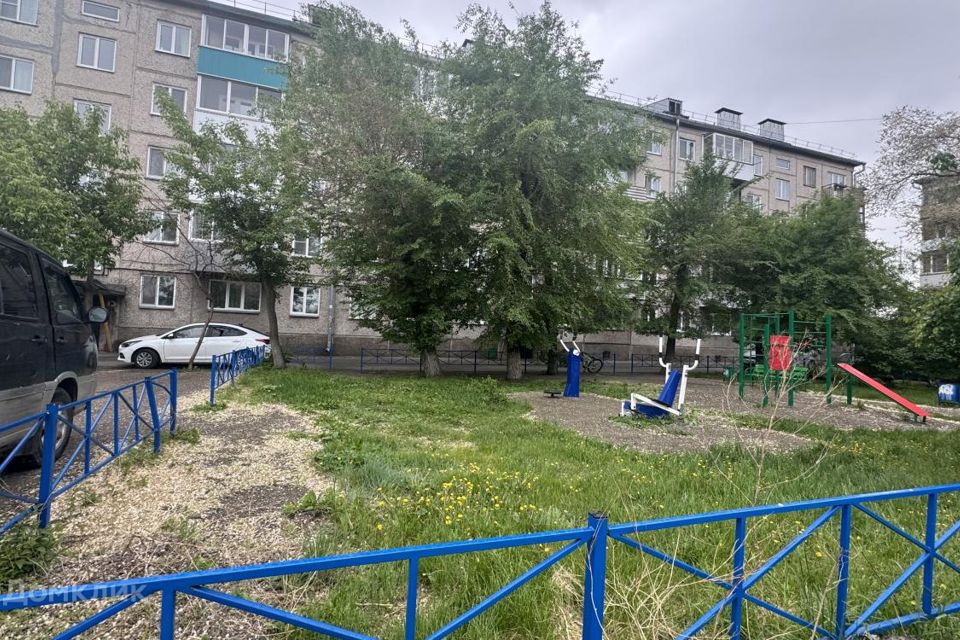 Продаётся 3-комнатная квартира, 56.5 м²