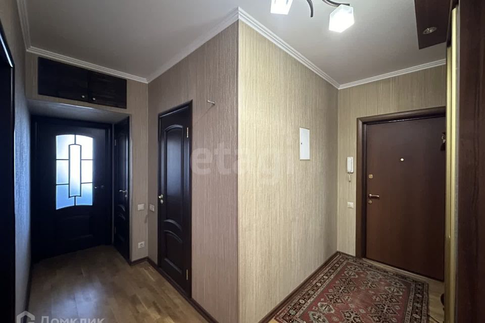 Продаётся 2-комнатная квартира, 56.4 м²