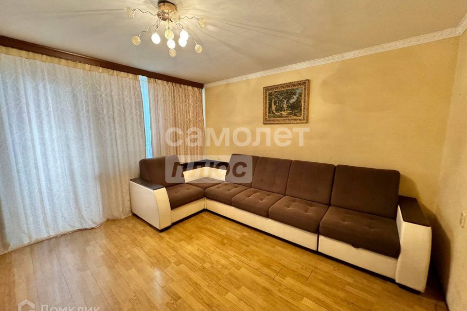 Продаётся 3-комнатная квартира, 77.3 м²