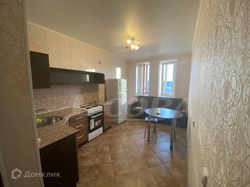 Продаётся 1-комнатная квартира, 42.3 м²