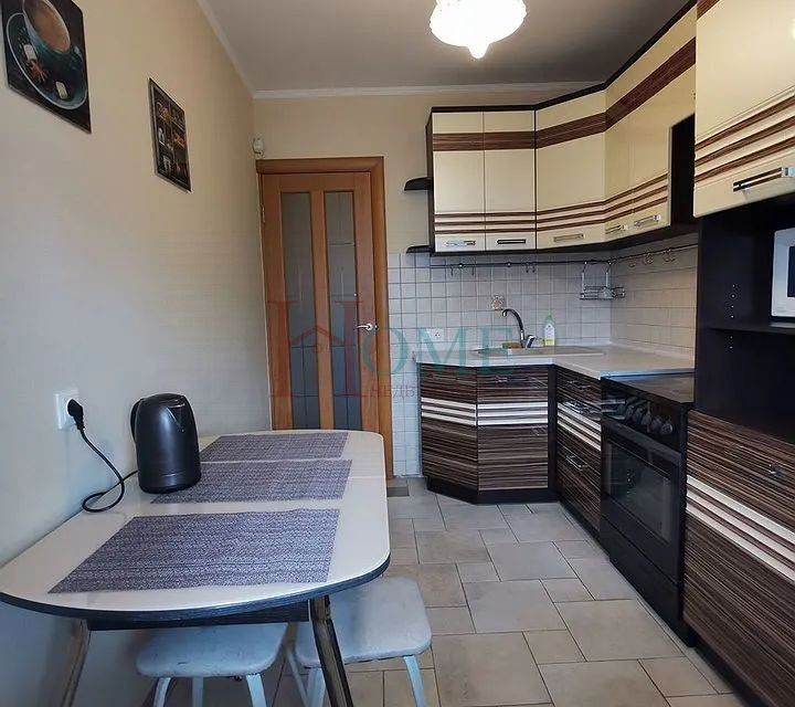 Сдаётся 2-комнатная квартира, 54 м²