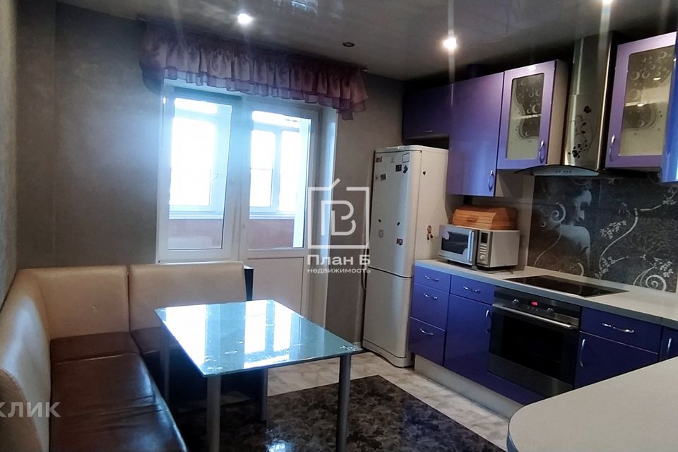 Сдаётся 1-комнатная квартира, 50 м²